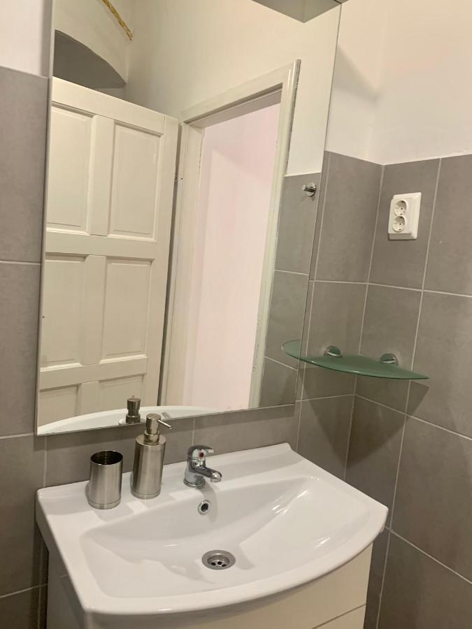 Ljubljana City Center Apartment Buitenkant foto